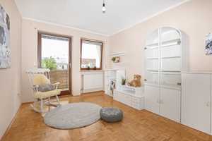 Große Doppelhaushälfte mit schönem Garten und Garage in toller Lage in Königsbrunn – Augsburg (Kreis) – Vorschaubild 7