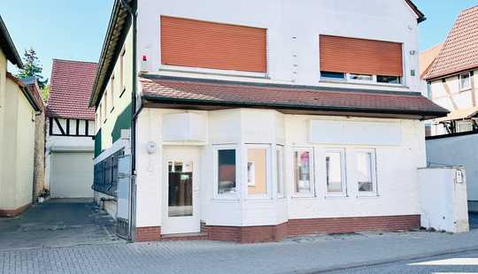 Bild von Charmantes Dreifamilienhaus mit großer Scheune und Gartengrundstück