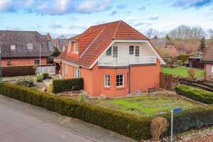 Attraktives EFH mit tollem Garten, 3 Stellplätzen und Topanbindung in familienfreundlicher Lage – Ludwigslust (Kreis) – Vorschaubild 1