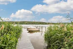 Idyllisches Wohnen in Gatow - gepflegtes Reihenendhaus mit Gemeinschaftsbadewiese und Havelzugang!