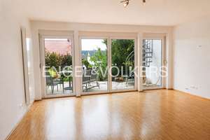 Schickes und gepflegtes RMH zur Miete •  Geniale Aussicht, Gärtchen, großzügige Zimmer, EBK, Carp... – Die vollständige Adresse der Immobilie erhältst du vom Anbieter., 72070 Weststadt, Tübingen – Vorschaubild 6