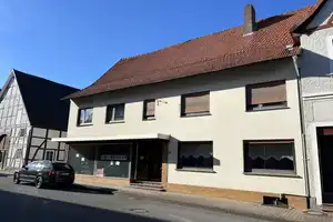Geräumiges Wohnhaus mit großem Werkstattgebäude in Willebadessen - Vielseitige Nutzungsmöglichkeiten – Höxter (Kreis) – Vorschaubild 3