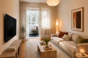 Bezugsfreie und gepflegte 2-Zimmer-Wohnung mit Wintergarten, viel Potential und ruhiger Lage – Die vollständige Adresse der Immobilie erhältst du vom Anbieter., 10715 Wilmersdorf, Berlin – Vorschaubild 1