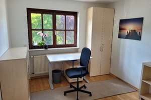 Stilvolle 3-Zimmer-Wohnung mit neuer Inselküche, TG und Balkon – Waldtruderinger Straße 58, 81827 Waldtrudering, München – Vorschaubild 8