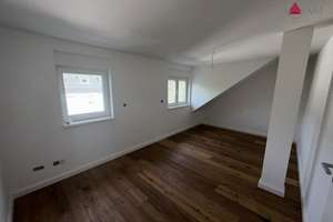 Zweitbezug nach Kernsanierung - charmante 3-Zimmer-Wohnung in Frankfurt/ Bornheim (DG) – Dahlmannstraße 58, 60385 Ostend, Frankfurt am Main – Vorschaubild 7