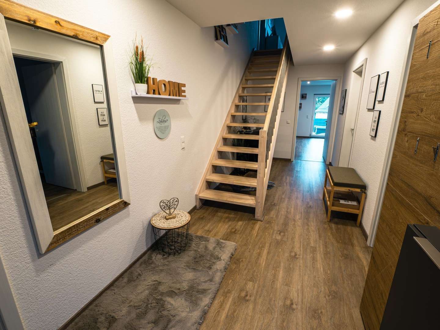 Immobilie in Schmalenberg - Moderne Stadtvilla (Bj. 2020) | A+ | PV & Speicher | Sauna | Waldblick | sofort bezugsfrei - Bild 9