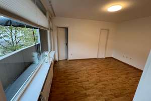 Helle 2-Zimmer-Wohnung mit Balkon in Köln Ehrenfeld – Intzestraße 9, 50825 Ehrenfeld (Ortsteil), Köln – Vorschaubild 6