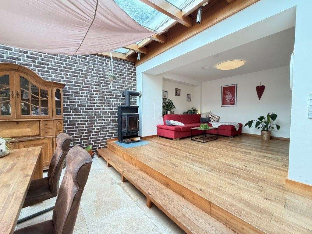 Immobilie in Rhede - Charakter statt Standard – stilvolles Wohnunikat in ruhiger Lage in Rhede mit Garage und Kamin - Bild 7