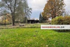 IMMOBERLIN.DE - Charmantes Einfamilienhaus + Nebengelasse auf sehr großem Anwesen – Die vollständige Adresse der Immobilie erhältst du vom Anbieter., 16775 Löwenberger Land – Vorschaubild 1