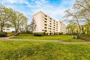HEGERICH: Ankommen und wohlfühlen: Lichtdurchflutete Wohnung mit Balkon ins Grüne – Die vollständige Adresse der Immobilie erhältst du vom Anbieter., 90765 Ronhof, Kronach, Fürth – Vorschaubild 9
