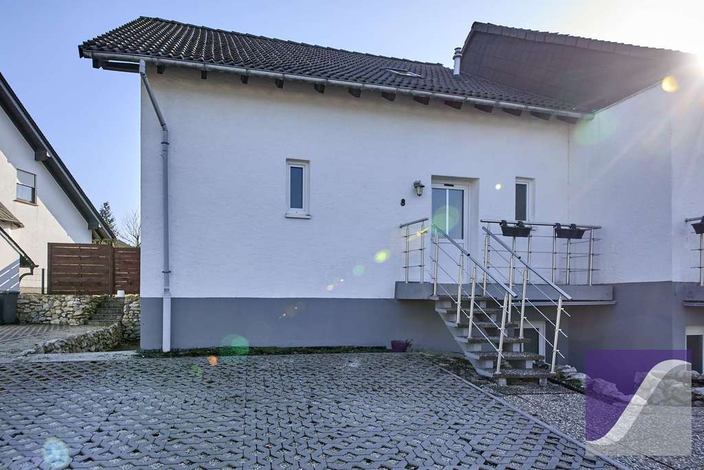 Immobilie in Morbach - Morbach: Einfamilienhaus mit Einliegerwohnung und Garten - Bild 3