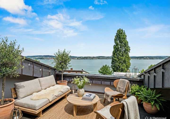 Hochwertig saniert mit beeindruckendem Seeblick! Bezugsfrei