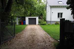 Neuwertige Doppelhaushälfte (KFW 70) im Krefelder Süden; frei ab 1.10.2023 – Hückelsmaystr. 77a, 47804 Krefeld – Vorschaubild 1