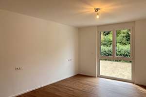 Moderne 2-Zimmer-Neubau-Wohnung mit Küche, Balkon und 2 Stellplätzen in Nürtingen-Oberensingen – 72622 Nürtingen – Vorschaubild 7