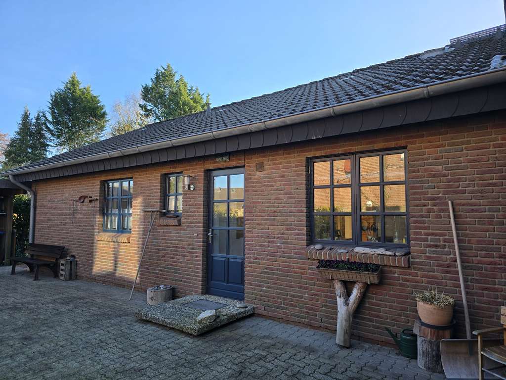 Immobilie in Jevenstedt - Ihr neues Familienparadies in herrlich ruhiger Lage - Leben und Arbeiten unter einem Dach - Bild 4