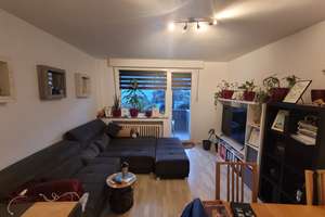 Wohnung im Hochparterre eines 6-Familienhauses mit Balkon – Die vollständige Adresse der Immobilie erhältst du vom Anbieter., 45899 Horst, Gelsenkirchen – Vorschaubild 1