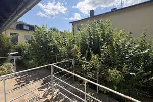 Ihr neues Zuhause in Heisingen 
Einfamilienhaus mit Einliegerwohnung und Garage – Die vollständige Adresse der Immobilie erhältst du vom Anbieter., 45259 Heisingen, Essen – Vorschaubild 3