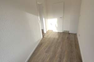 grosszügige u . helle 2 Zimmerwohnung, ideal für Senior/in oder Single, barrierefrei – Elberfelderstr. 32, 58095 Mittelstadt, Hagen – Vorschaubild 9