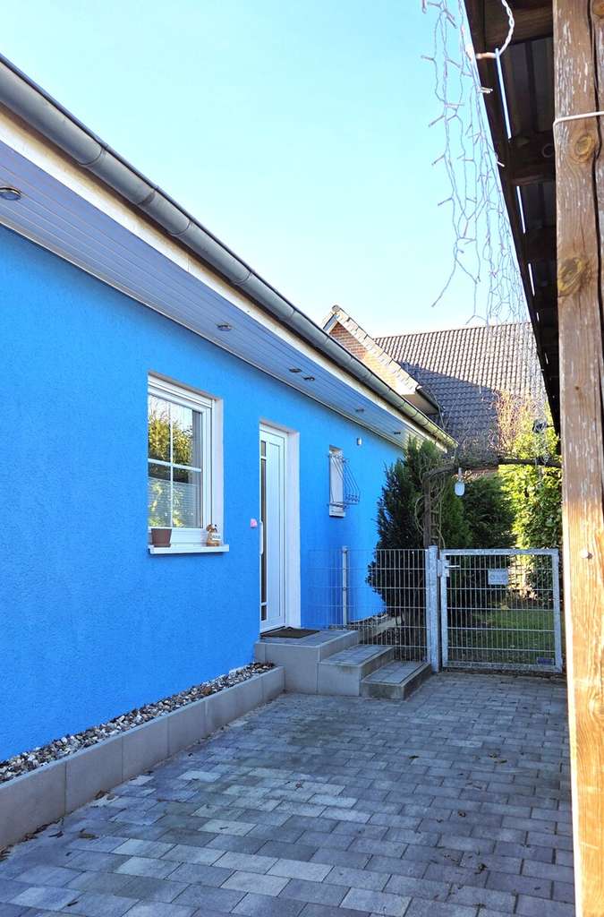 Immobilie in Pronstorf - Charmanter Bungalow mit Feldrandlage (BJ 2004)
- in 23820 Reinsbek/Pronstorf zu kaufen - - Bild 1