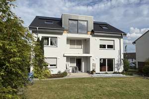 Exklusiver Erstbezug: Neue 3 ZKB DG-Wohnung (KfW 40) mit Balkon, EBK & Stellplatz in BI-Brake – Nadefeld 13, 33729 Heepen, Bielefeld – Vorschaubild 15
