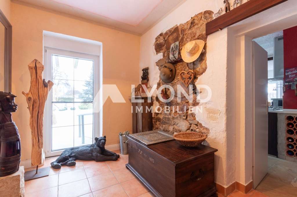 Immobilie in Erlau - Einzigartiges Landhaus mit Afrika-Ambiente, Charakter und Seele auf weitläufigem Naturgrundstück - Bild 4