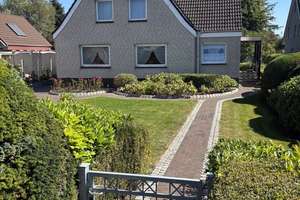NEUER PREIS: Großzügiges Einfamilienhaus mit zusätzlichem Grundstück – Schönberger Landstraße 6, 24232 Schönkirchen – Vorschaubild 1
