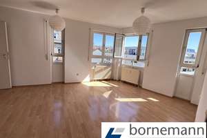 Nähe Zentrum! Oberste Etage! Freie 2-Zimmer-ETW inkl. TG-Duplexparker!