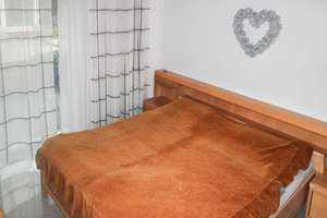Großzügiges 8-Zi. Haus plus Bungalow, Wintergarten, Garage, 2 Carports in Braunschweig Weststadt – Die vollständige Adresse der Immobilie erhältst du vom Anbieter., 38120 Weststadt, Braunschweig – Vorschaubild 6