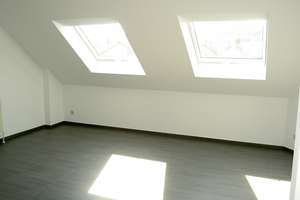 Schöne 1 ZKB Dachgeschosswohnung in MZ-Laubenheim – Dammweg 8, 55131 Laubenheim, Mainz – Vorschaubild 9