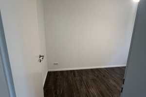 Stilvolle, neuwertige 2-Zimmer-Wohnung mit Balkon in Hamburg – Hamburg – Vorschaubild 5