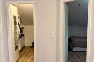 Freistehendes Einfamilienhaus mit Pool, Terrasse und Garten in ruhiger Wohnlage von Herford – 32051 Herford – Vorschaubild 11
