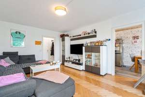 Kapitalanlage gesucht? Solide vermietete 4-Zimmer-Wohnung mit Loggia, Stellplatz und TG-Stellplatz – Die vollständige Adresse der Immobilie erhältst du vom Anbieter., 53123 Duisdorf, Bonn – Vorschaubild 3