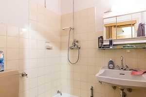 Schwabing West direkt am Luitpoldpark!  Potential Apartment mit Balkon u. Kellerabteil, Hochparterre – München – Vorschaubild 10