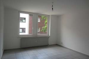 Helle, großzügige 3  1/2-Zimmer Wohnung mit Balkon in der Neustadt von Leverkusen-Opladen – 51379 Opladen, Leverkusen – Vorschaubild 6
