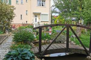 Charmante  Doppelhaushälfte PROVISIONSFREI mit schönem Garten und viel Platz für Familien 