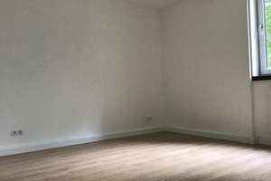 Reinkommen und Wohlfühlen: toll aufgeteilte, moderne 3-Raum-Wohnung mit Balkon! – Baumertweg 7, 45279 Horst, Essen – Vorschaubild 5