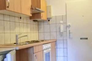 Zentrale, helle, ruhige 2-Zimmer Wohnung mit Balkon in grüner Parkanlage in Bogenhausen – Buschingstraße 45, 81677 Parkstadt, München – Vorschaubild 1