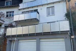 Helle 2-Zimmer-Wohnung in Rüdesheim: Ihr neues Zuhause mit Balkon