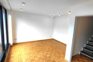 Einmalig: 7 Zimmer für die große Familie – Die vollständige Adresse der Immobilie erhältst du vom Anbieter., 40595 Hellerhof, Düsseldorf – Vorschaubild 11