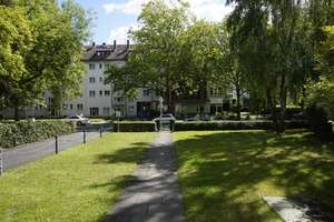 Bezugsfreie  2-Zimmer-Wohnung mit Balkon und neuer EBK – Ostpreußendamm 77b, 12207 Lichterfelde, Berlin – Vorschaubild 9