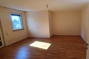 Mainzer Altstadt: Großzügige 4-Zimmer-Wohnung mit 2 Balkonen und kleinem Wintergarten – Rheinstraße 11a, 55116 Altstadt, Mainz – Vorschaubild 2