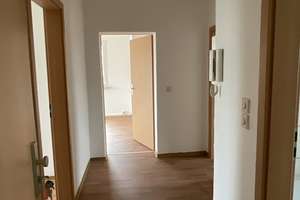 3 - Zimmerwohnung mit Balkon in Erfurt-Vieselbach – Am Bahnhof 6, 99098 Vieselbach, Erfurt – Vorschaubild 2