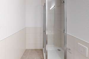 Wohnen in Dresden! Schöne 3-Zimmer Whg. mit Balkon – Dohnaer Straße 152e, 1239 Leubnitz-Neuostra, Dresden – Vorschaubild 8