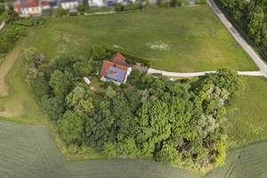 Umgeben von einem Biotop: Einfamilienhaus mit Einliegerwohnung in ruhiger und zentrale Lage – Die vollständige Adresse der Immobilie erhältst du vom Anbieter., 85051 Südwest, Ingolstadt – Vorschaubild 31
