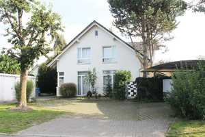 Doppelhaushälfte, zentrale Stadtlage, 4 ZKB – Cloppenburg (Kreis) – Vorschaubild 1