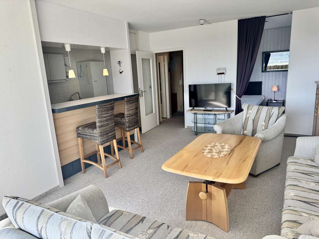 Immobilie in Sankt Peter-Ording - Gelegenheit im 6. OG mit Blick in die Natur - Bild 1