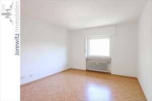 Bielefeld-Senne: Helle 3 Zimmer-Wohnung mit Loggia – Die vollständige Adresse der Immobilie erhältst du vom Anbieter., 33659 Senne, Bielefeld – Vorschaubild 5
