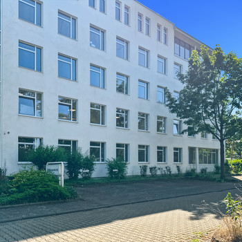 Privater Büroraum für 3 Person in Regus Röslerstraße
