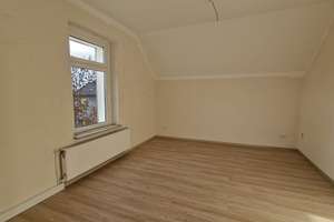 Markstraße: 3,5 - Zimmerwohnung im 2.OG eines Altbaus mit Süd-Ost-Balkon ! – Markstraße 339, 44801 Wiemelhausen, Bochum – Vorschaubild 3
