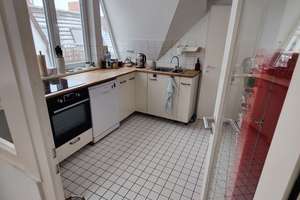 Lichtdurchflutete 3-Zimmer-Wohnung mit Traumblick auf Fernsehturm & Teufelsberg – Kaiser Friedrich Straße 26, 10585 Charlottenburg, Berlin – Vorschaubild 6